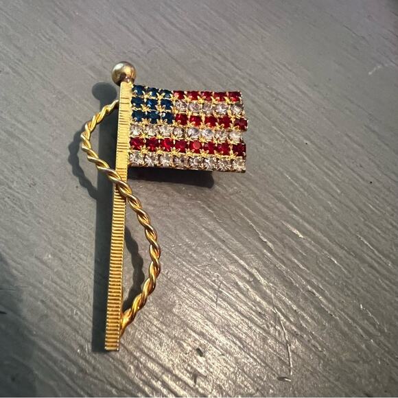 Gold Tone Rhinestone Flag Pin - Picture 2 of 5